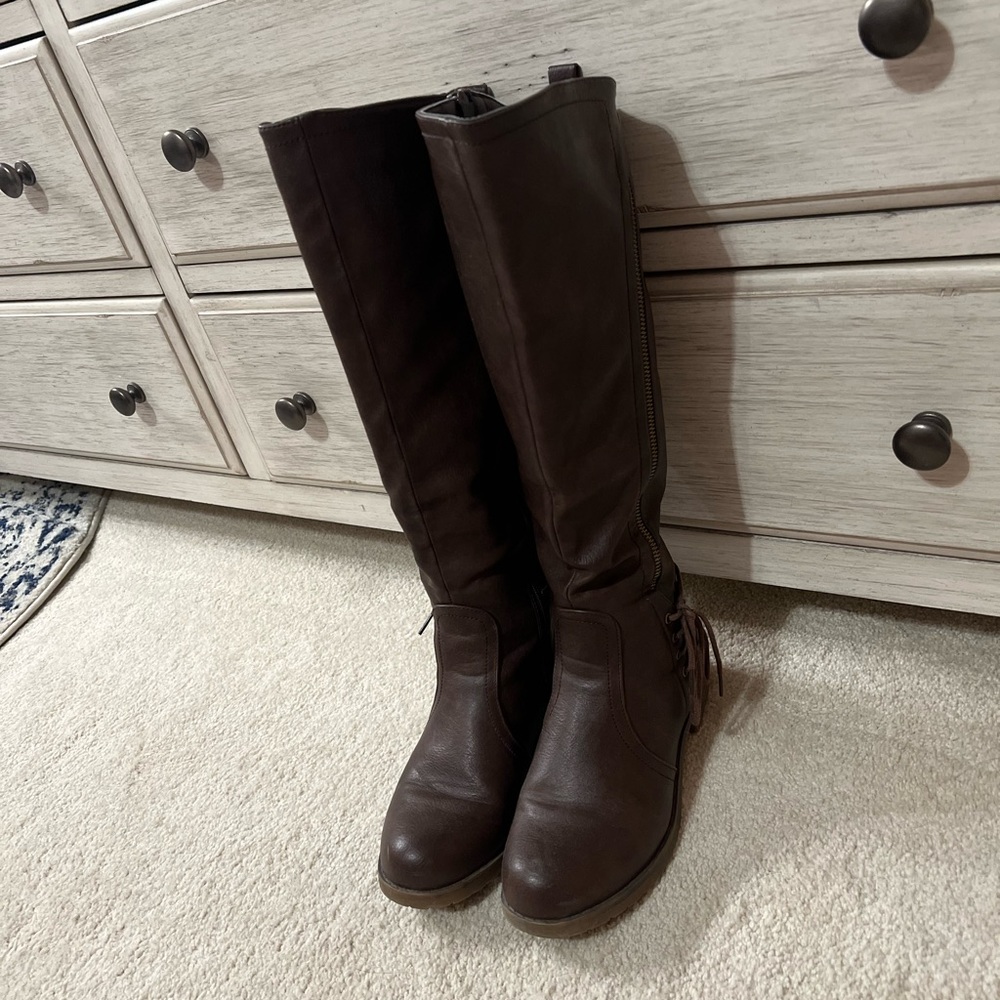 Knee High Riding Boot - Picture 2 of 7